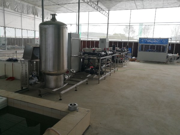 深圳永磁变频空压机为现代化农业生产提供压缩空气